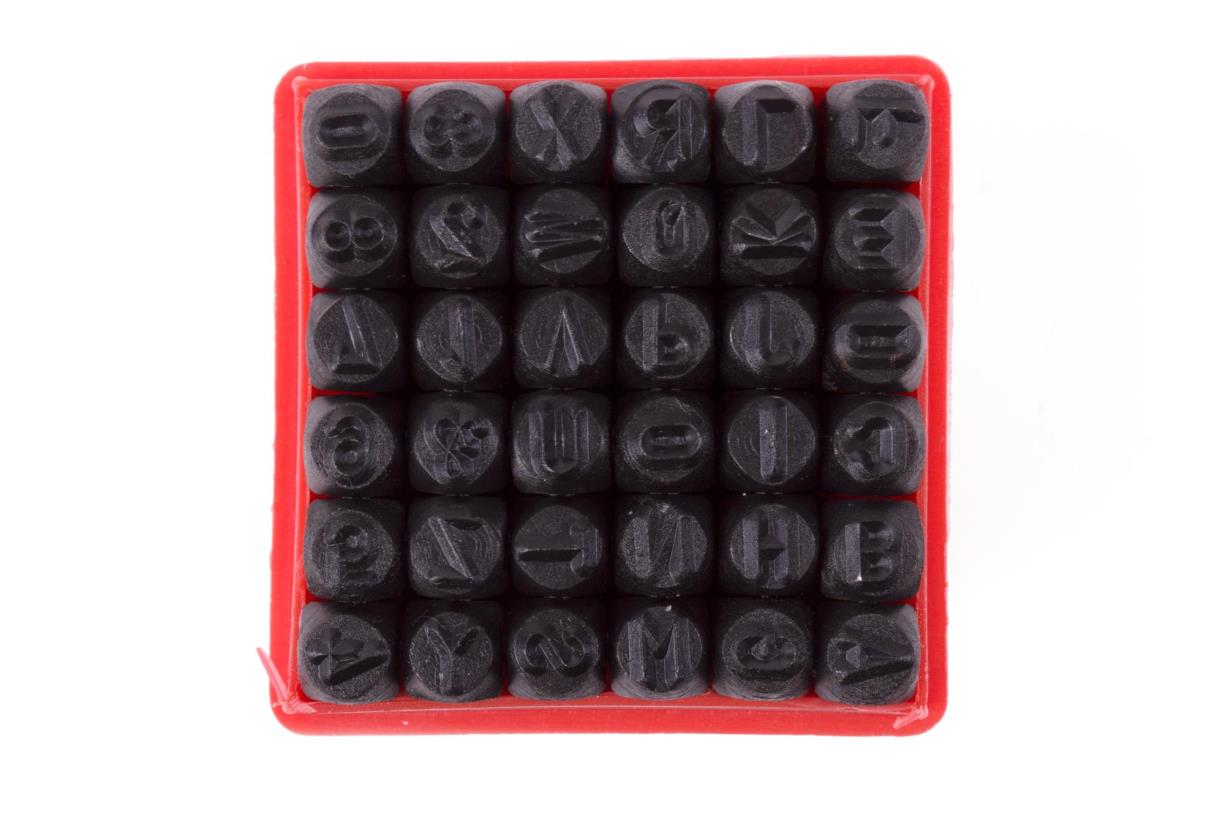 Schlagstempelsatz Buchstaben 36-tlg