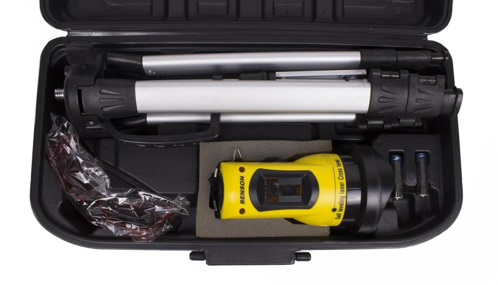 Kreuzlinienlaser selbstnivellierend auf Stativ