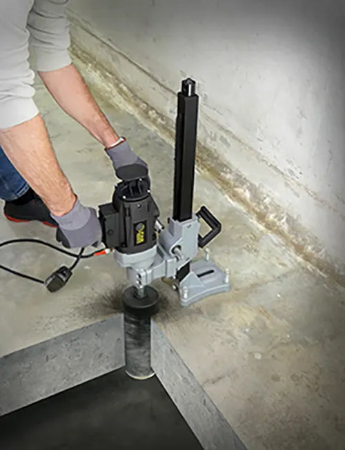 Kernbohrmaschine auf Ständer